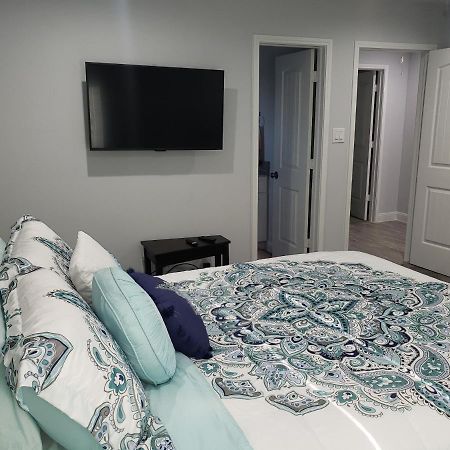 Home Away From Home Unit B 休斯敦 外观 照片