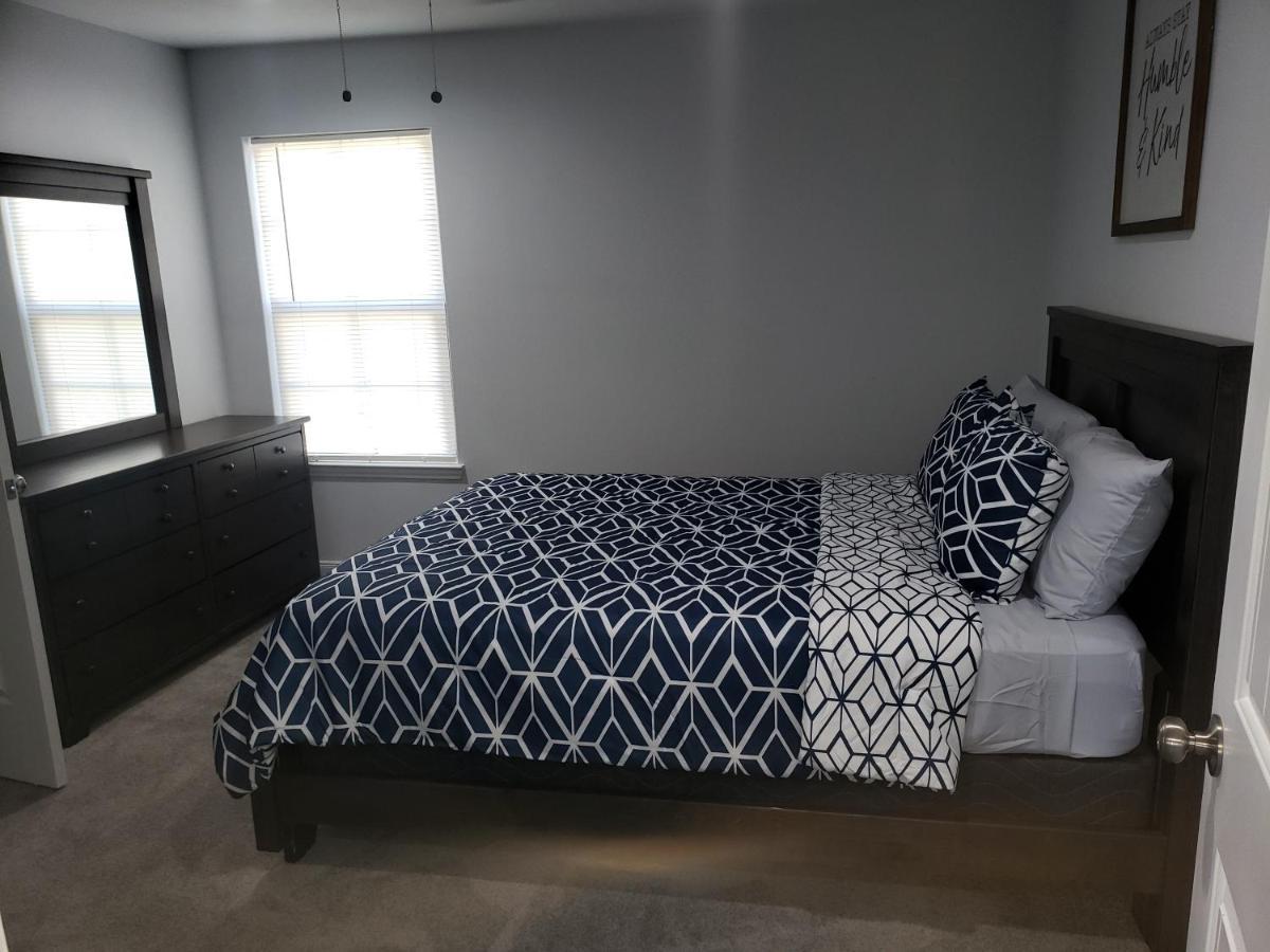 Home Away From Home Unit B 休斯敦 外观 照片